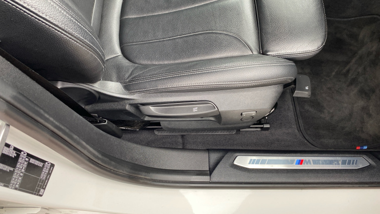 BMW 1 Series 118i M Sport 5dr Step Auto Petrol Hatchback